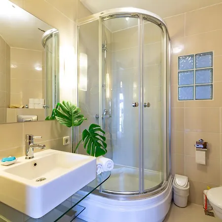 Oz Hotel